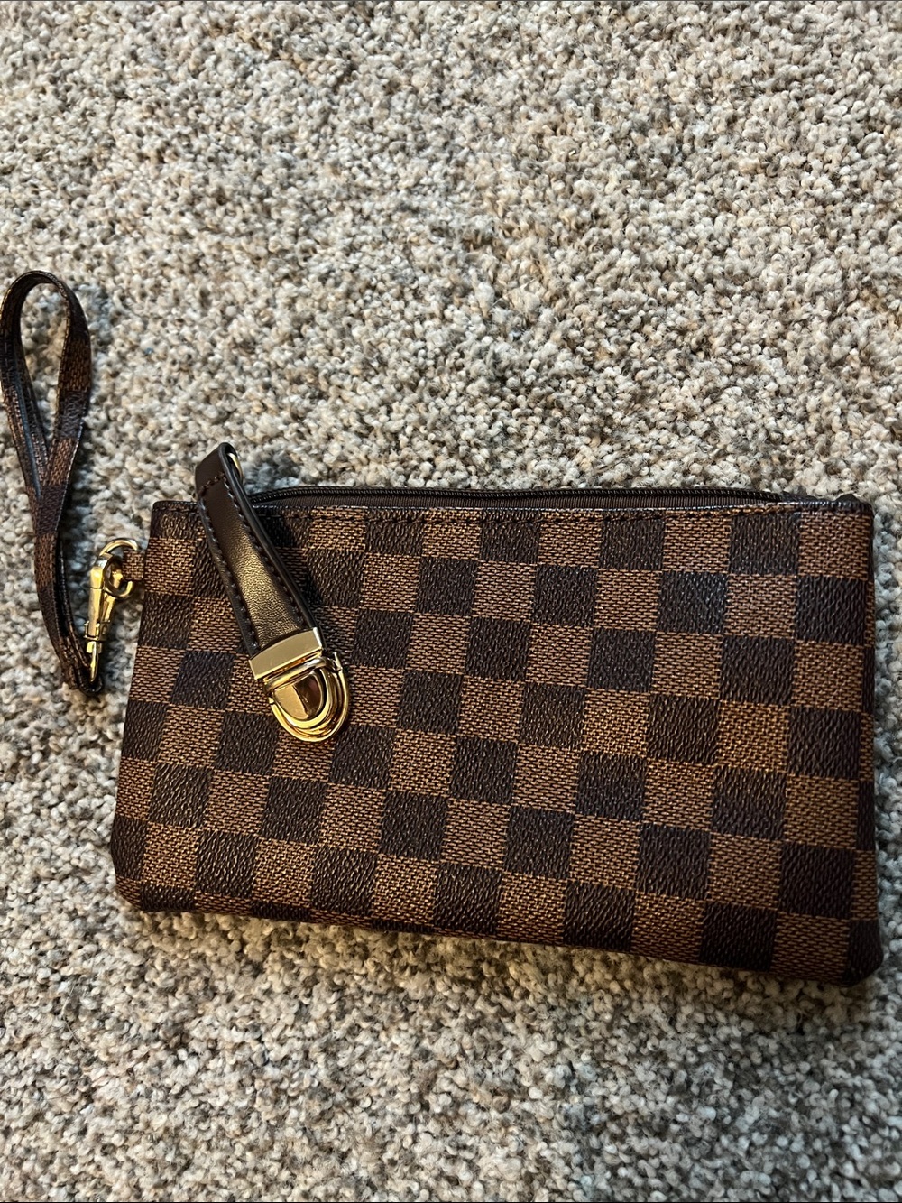 Wristlet🤎 NEW WITHOUT TAGS - Picture 1 of 5